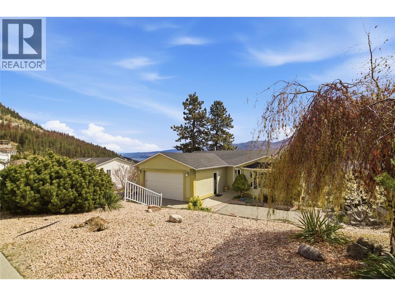 5245 Sutherland Road, Peachland