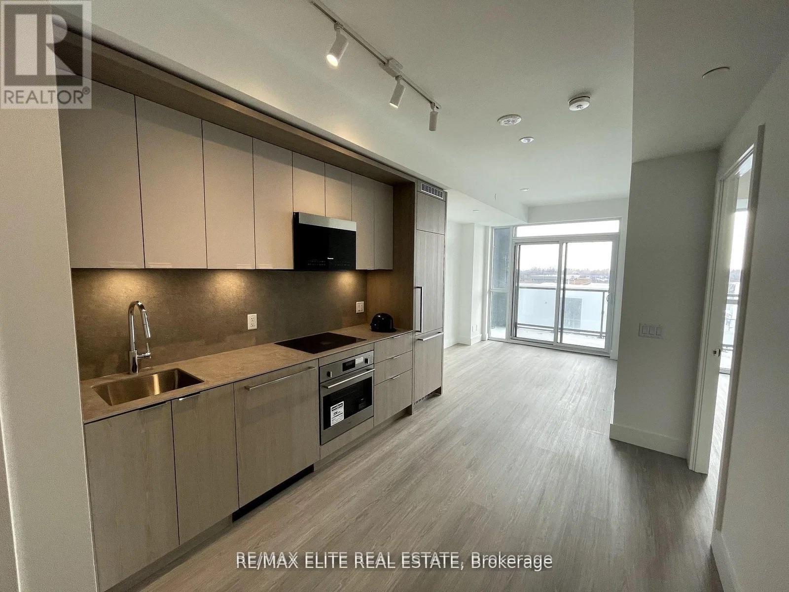 Listing photo of 512 - 6 GREENBRIAR ROAD