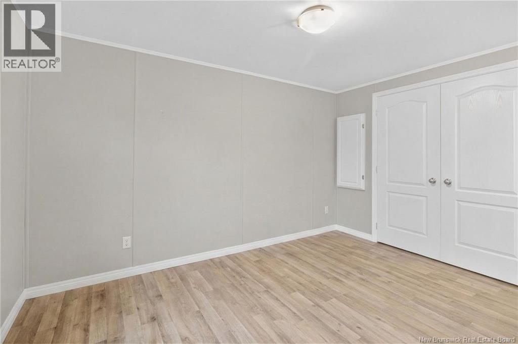 151 Ulysse Drive - 24