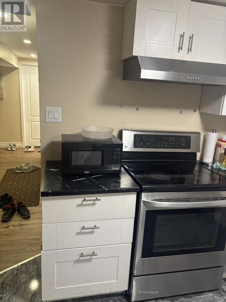1330 HIGHBURY AVENUE N - 12