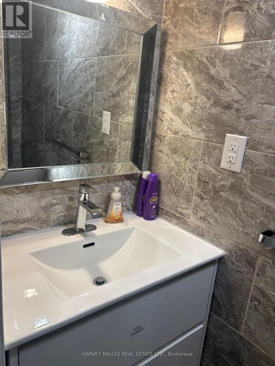 1330 HIGHBURY AVENUE N - 20