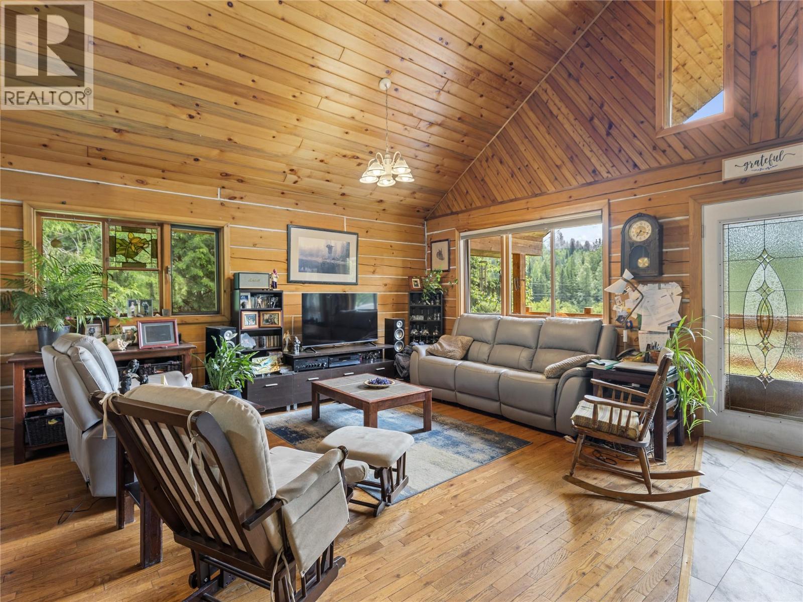 6177 TROUT CREEK ROAD - 10