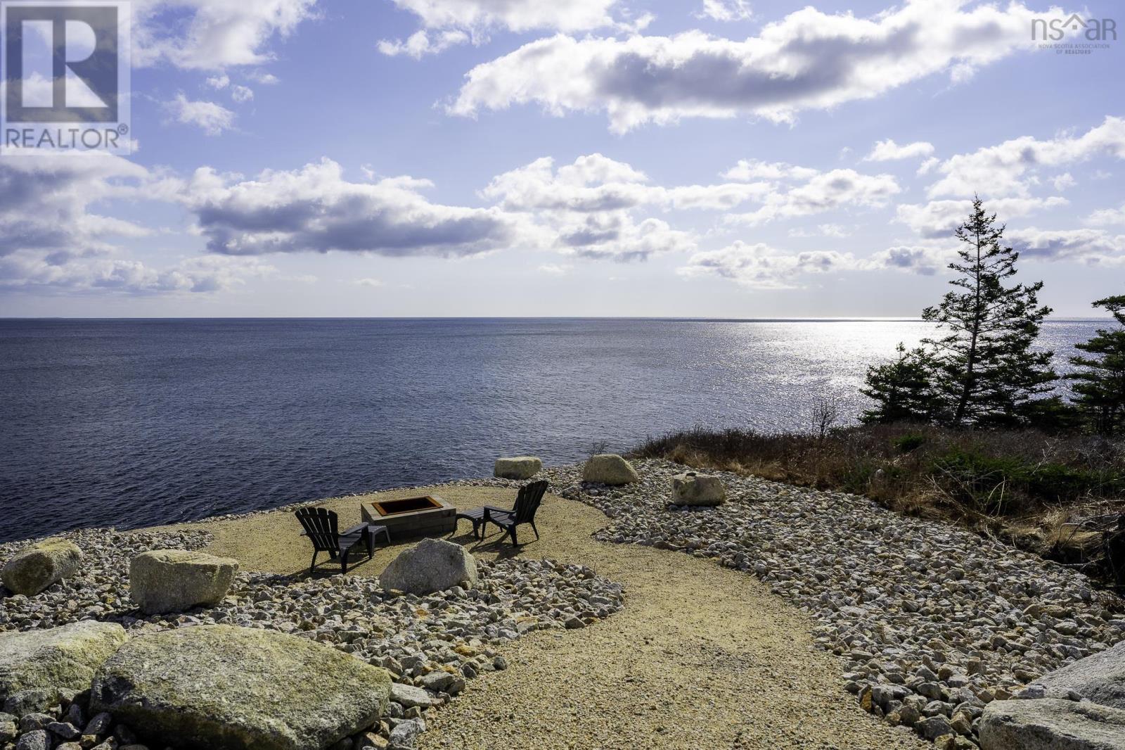520 KETCH HARBOUR ROAD - 47