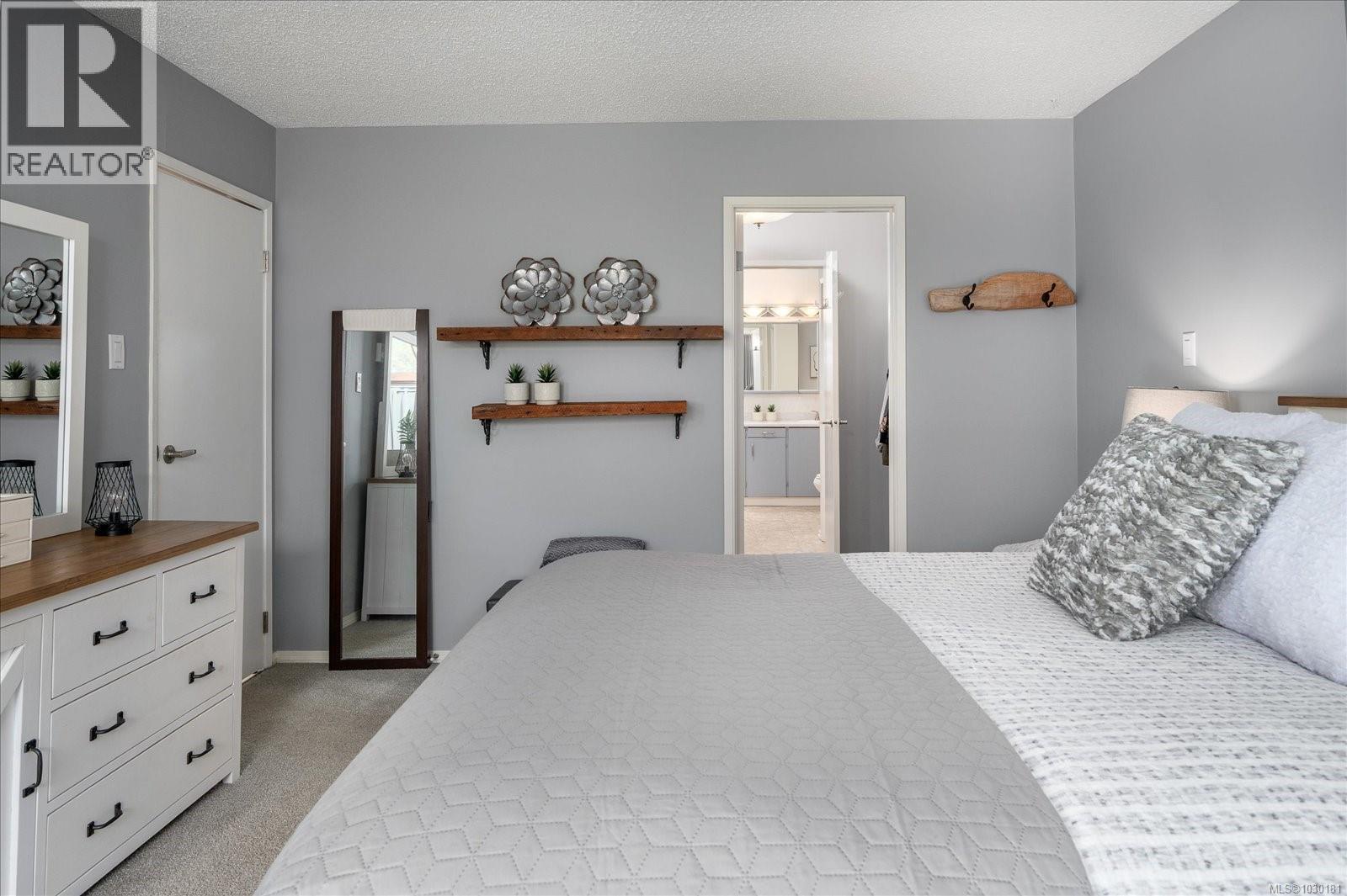 #105 309 MORISON AVE - 14