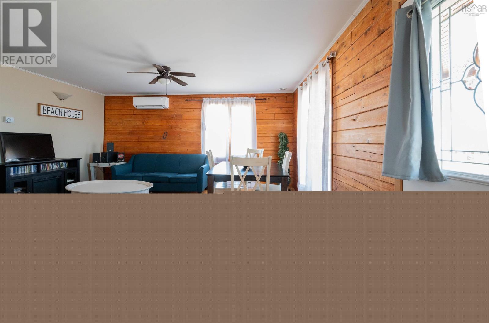 Property 7 of 24 of 7 1120 Sand Point Road