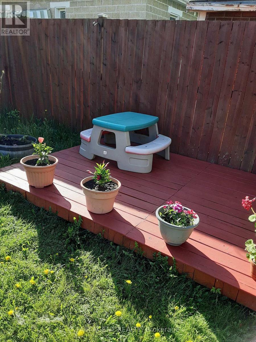 511 ST. FELIX STREET Property Photo