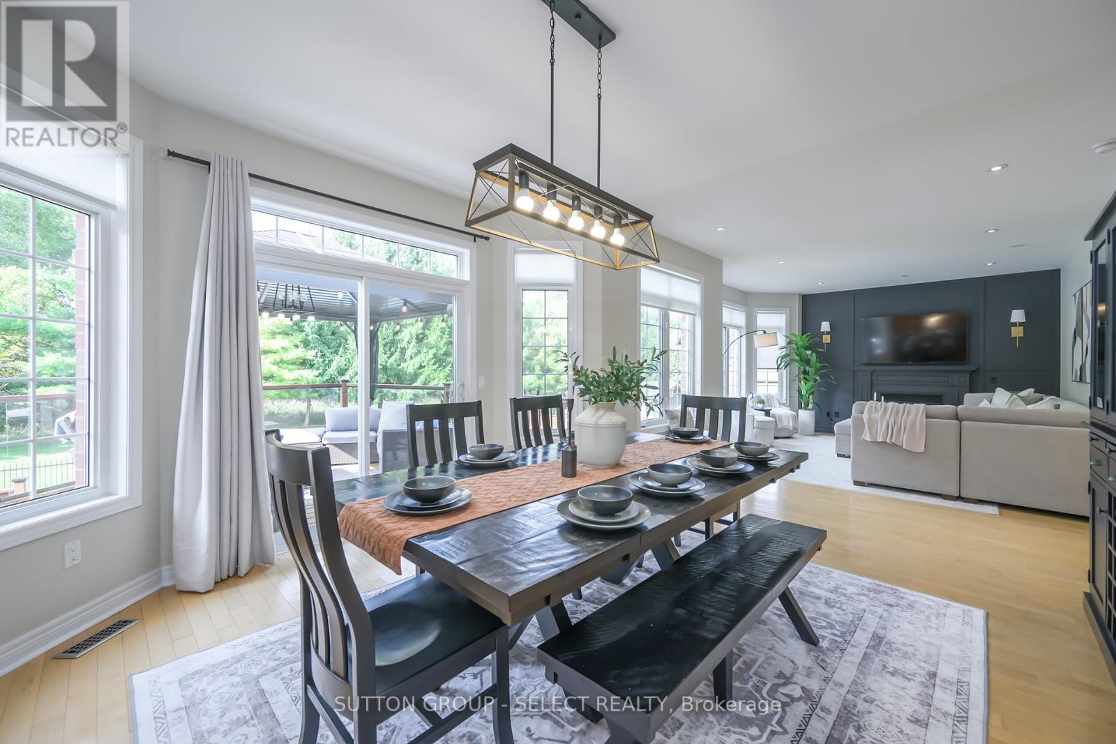 45 SHAW VALLEY DRIVE — photo 22
