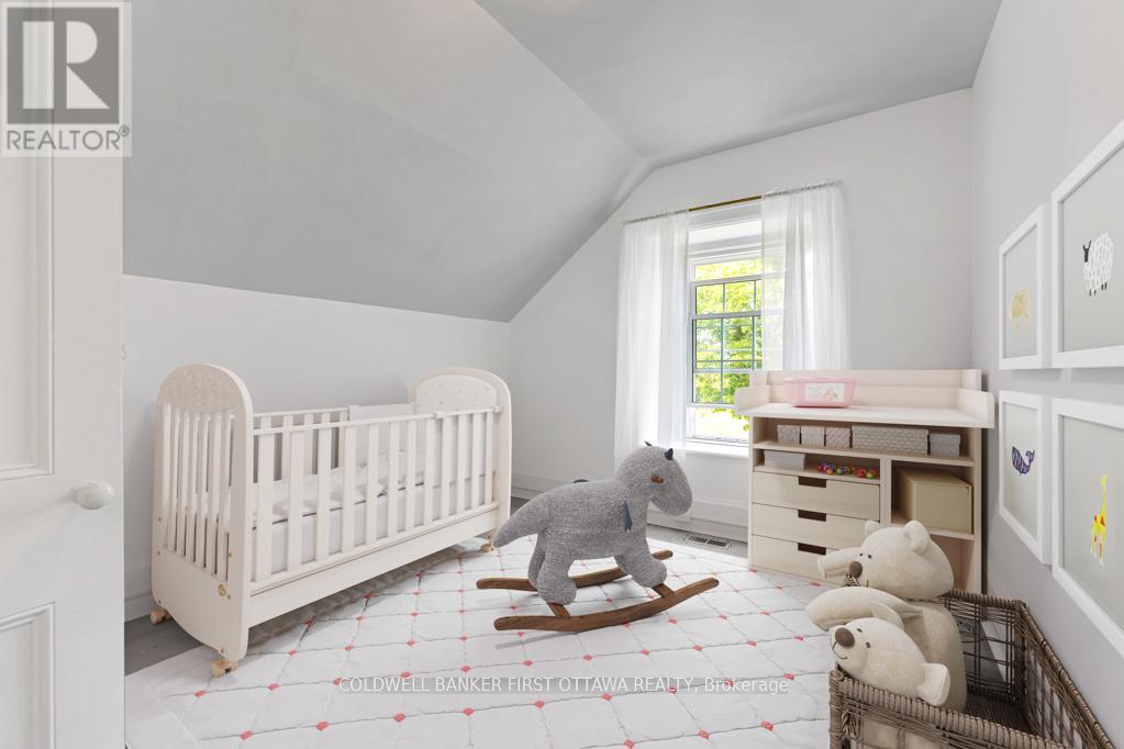 5th bedroom - virtually staged