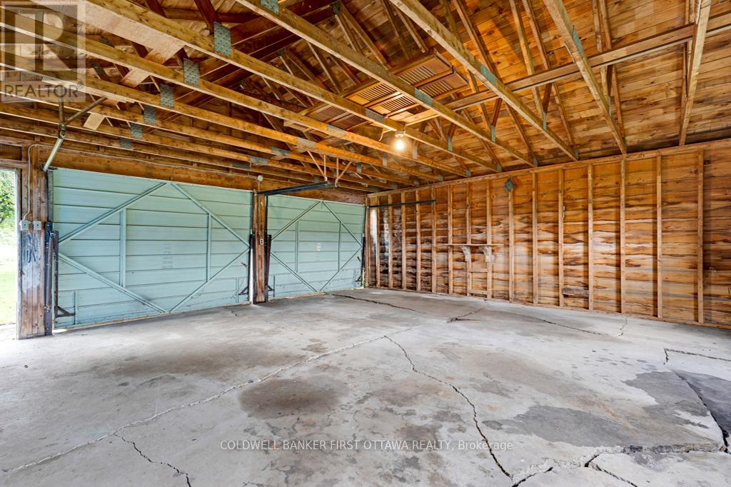 2 car garage