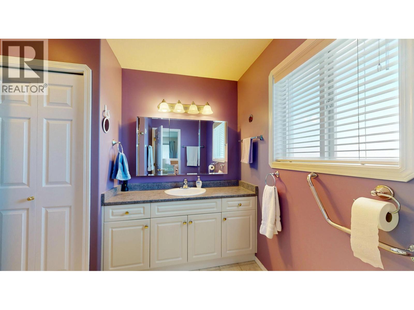 #1 814 CARIBOO TRAIL - 15