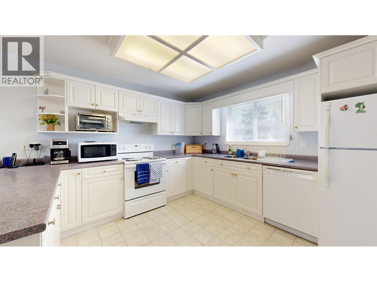 #1 814 CARIBOO TRAIL - 18