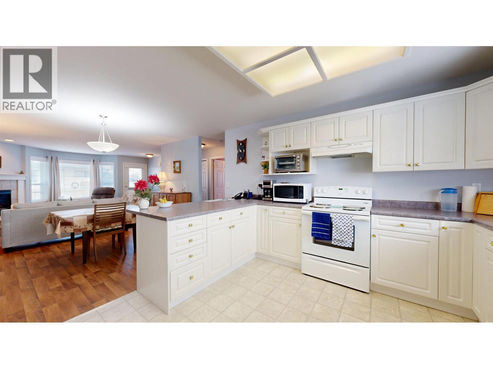 #1 814 CARIBOO TRAIL - 19