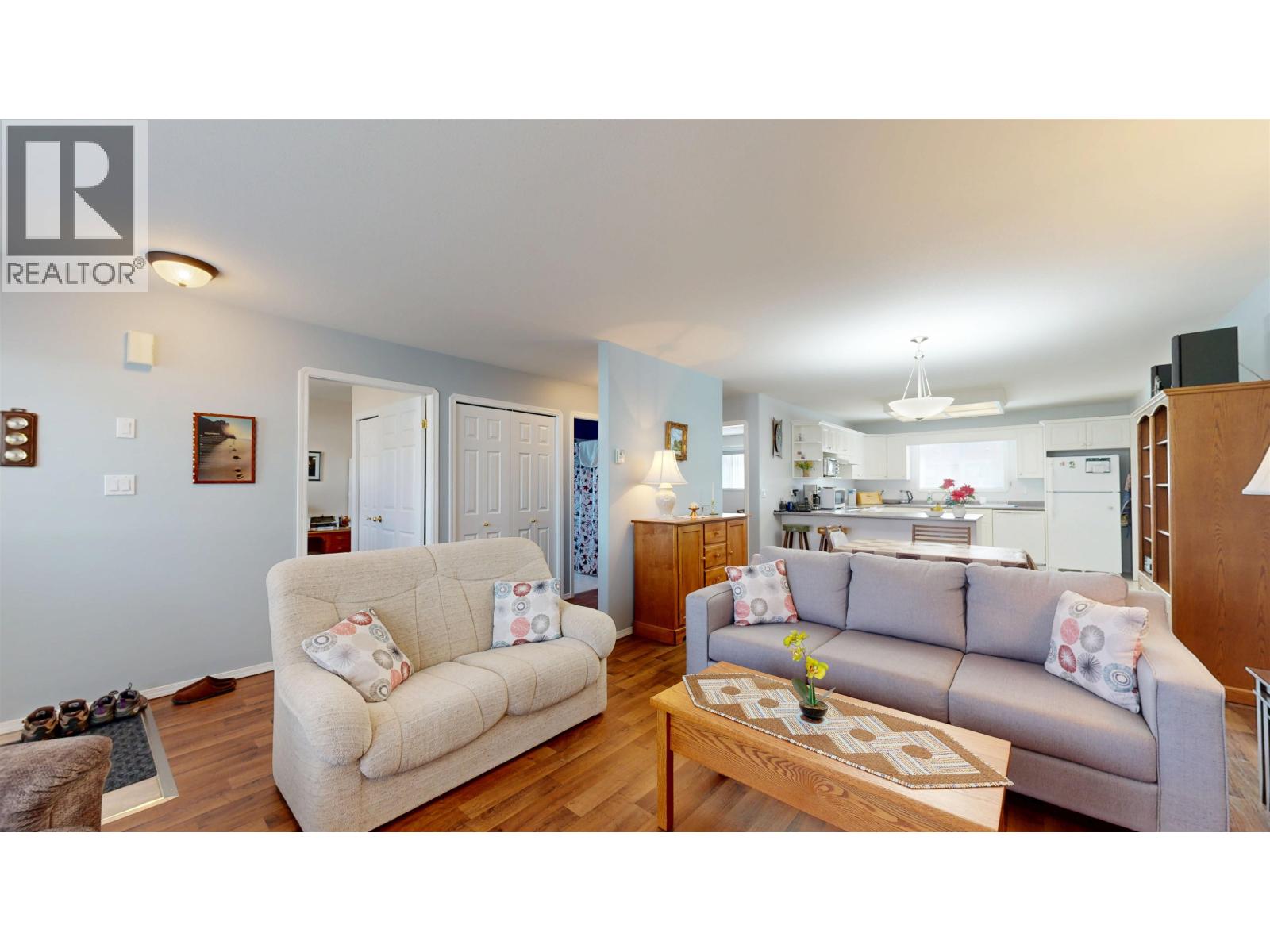 #1 814 CARIBOO TRAIL - 5