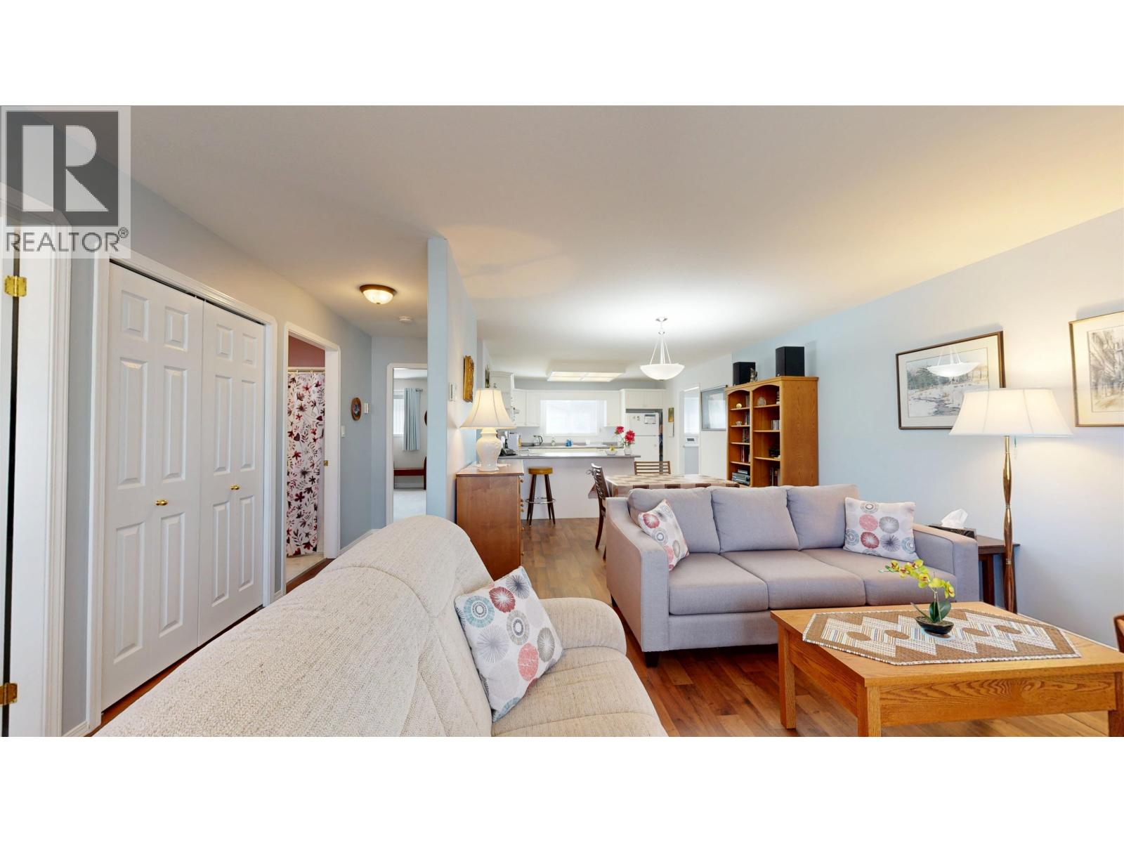 #1 814 CARIBOO TRAIL - 8