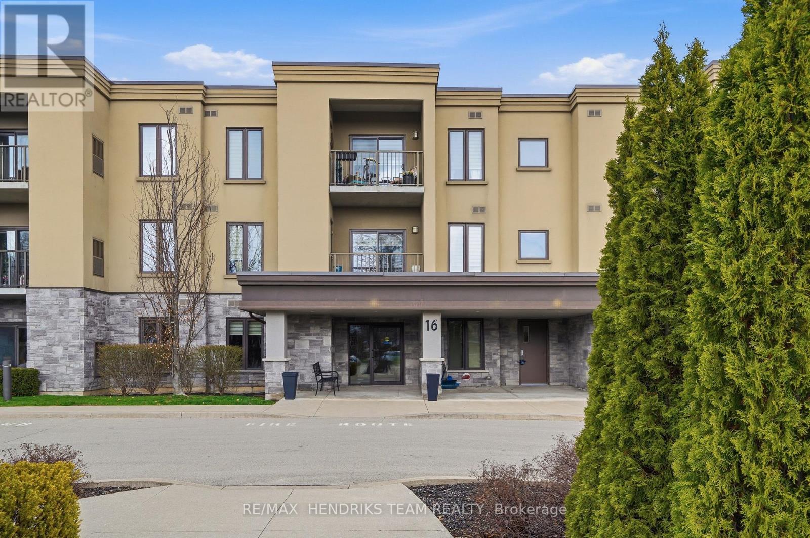 109 - 16 SULLIVAN AVENUE