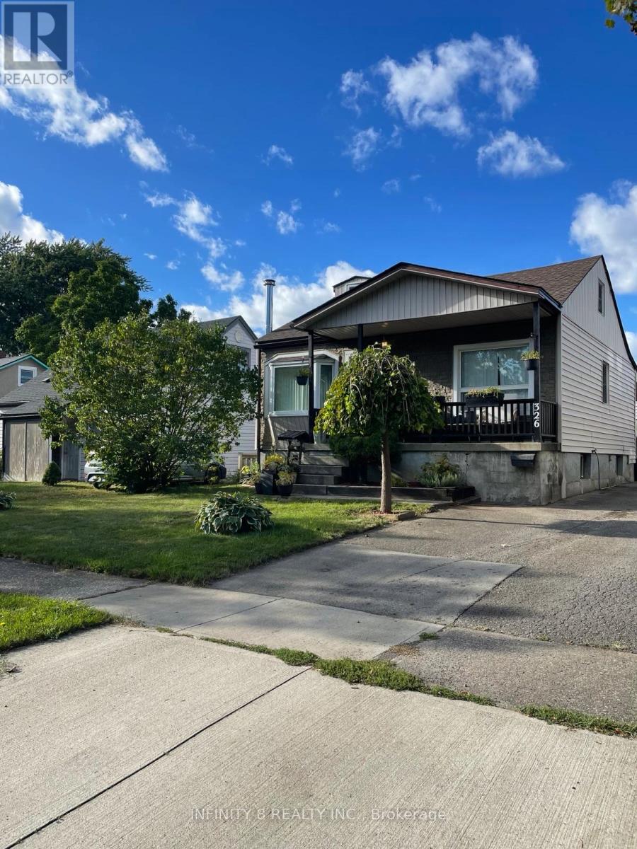 326 CORVETTE STREET - 2
