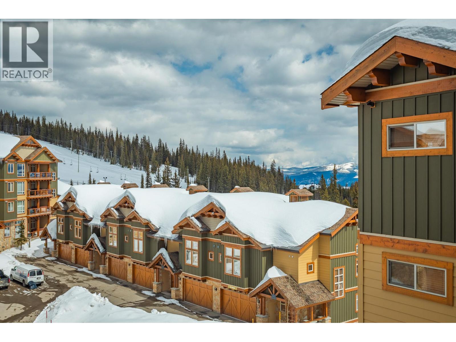 #501 7700 PORCUPINE ROAD - 31