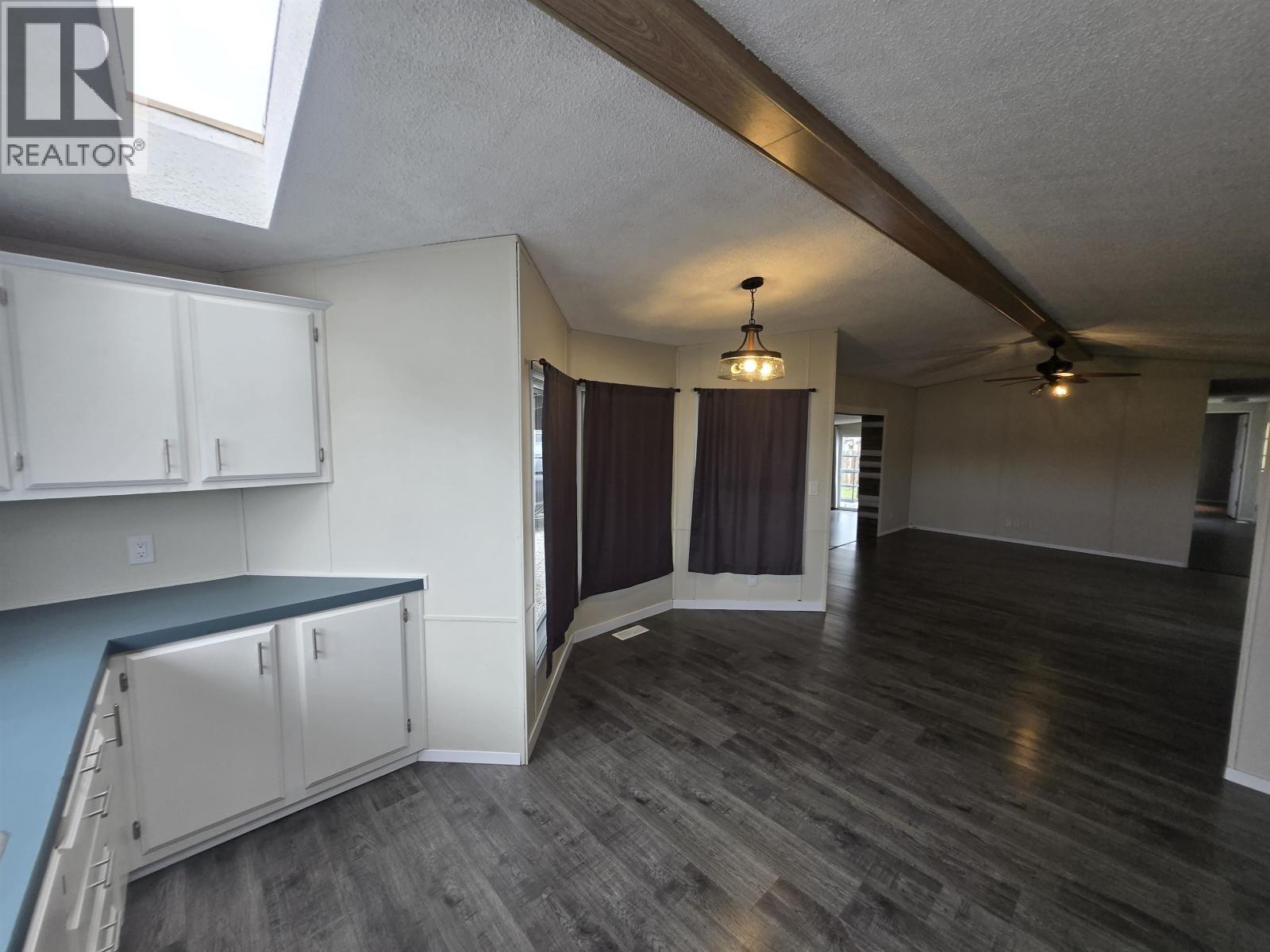 #42 634 ELM STREET - 9