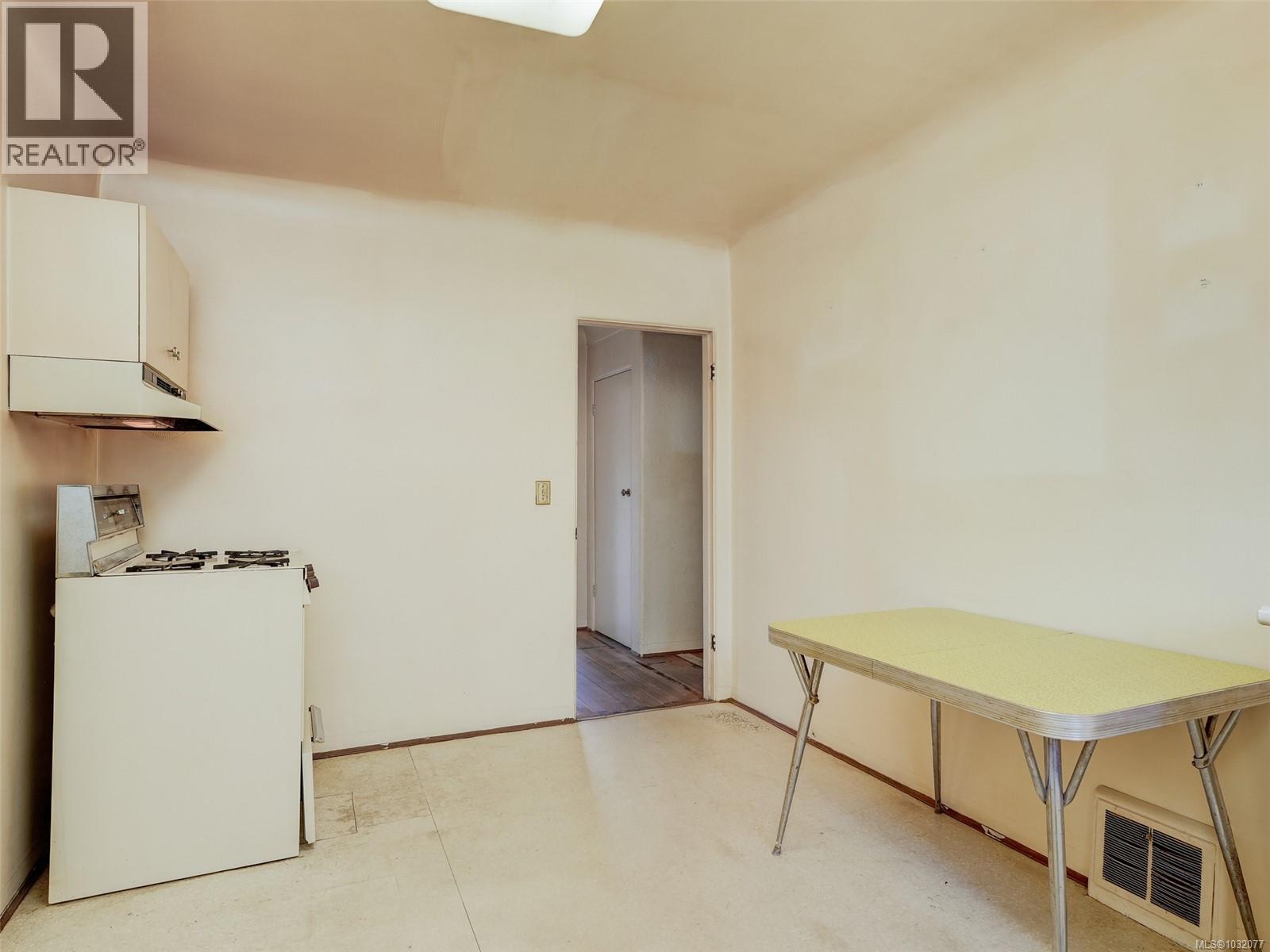 2522 VANCOUVER ST - 11