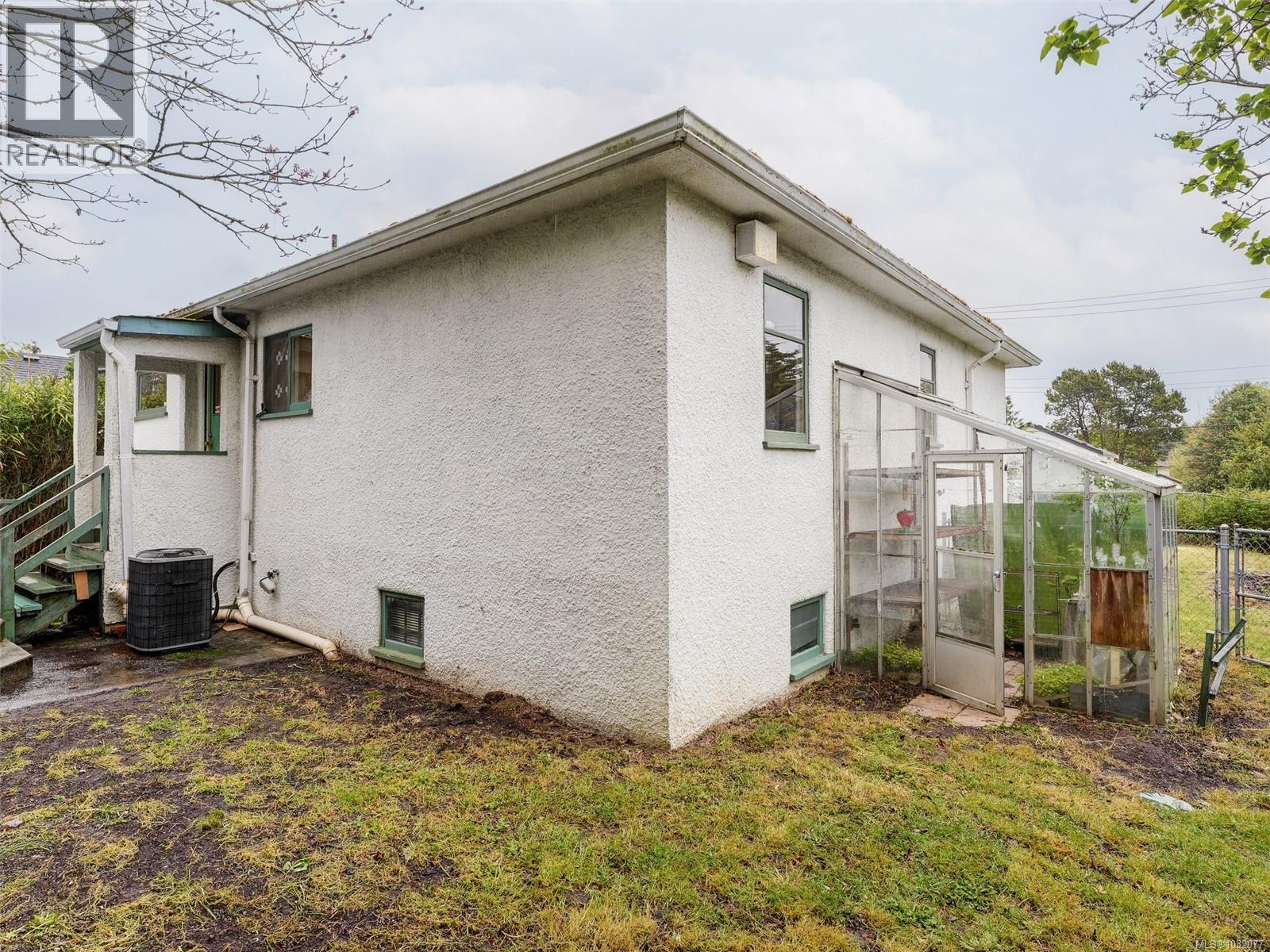 2522 VANCOUVER ST - 21