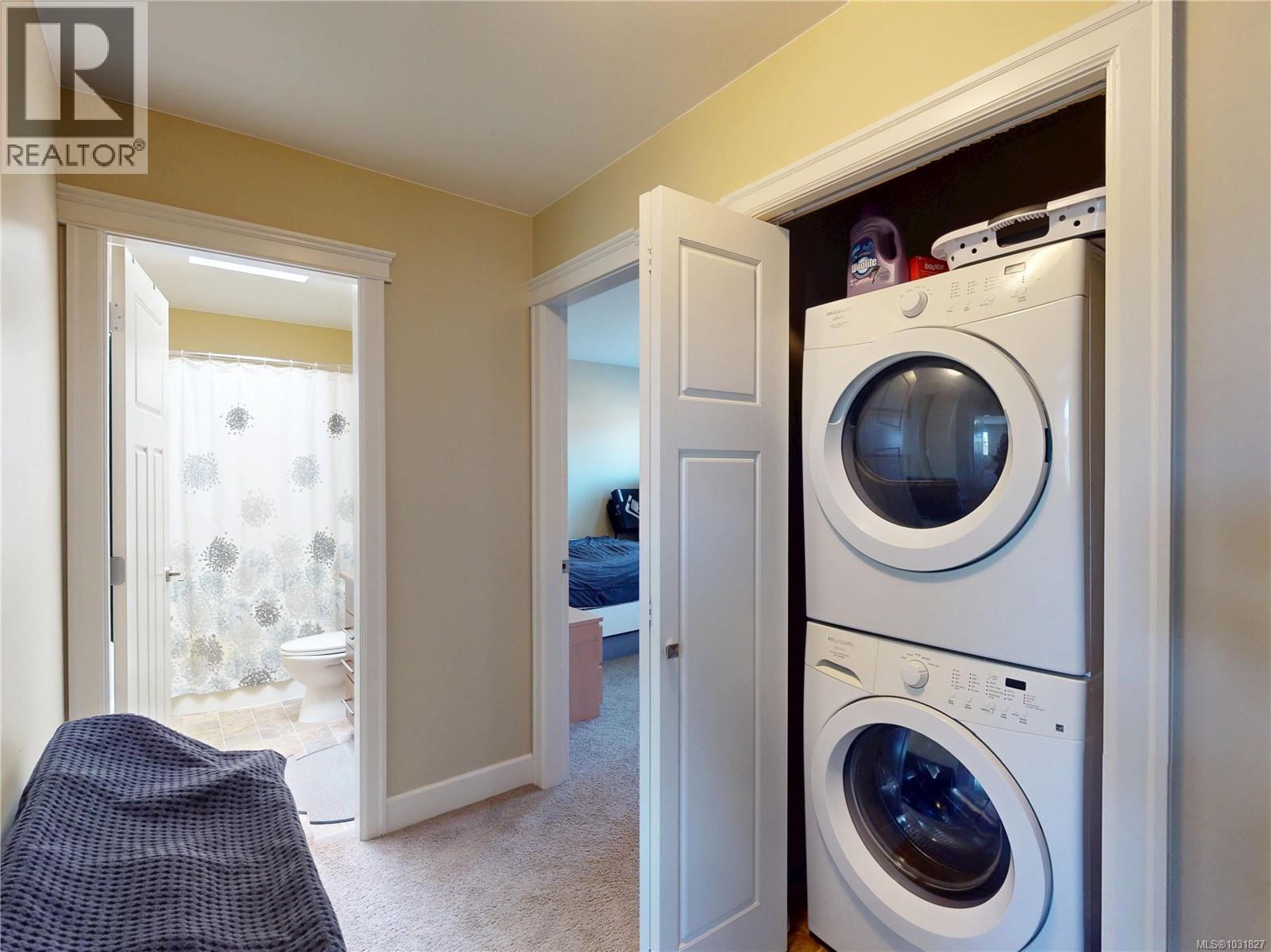 #107 2253 TOWNSEND RD - 29