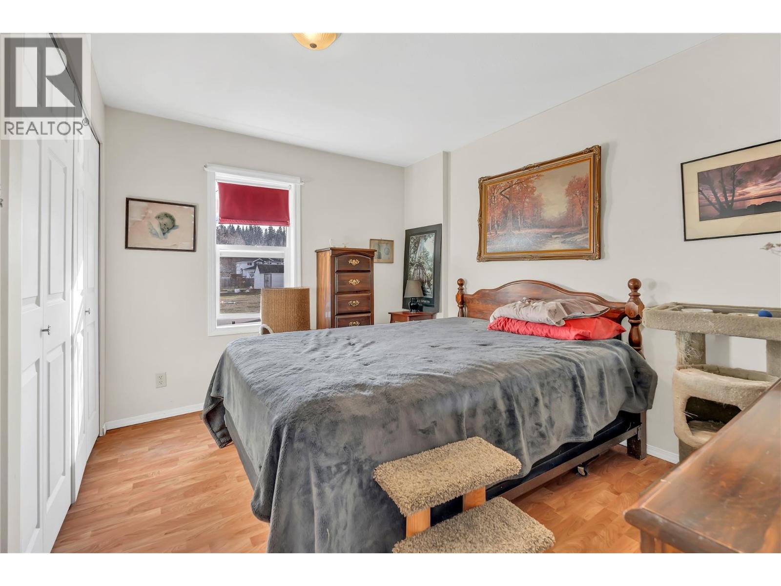 495 AUBURN CRESCENT - 18