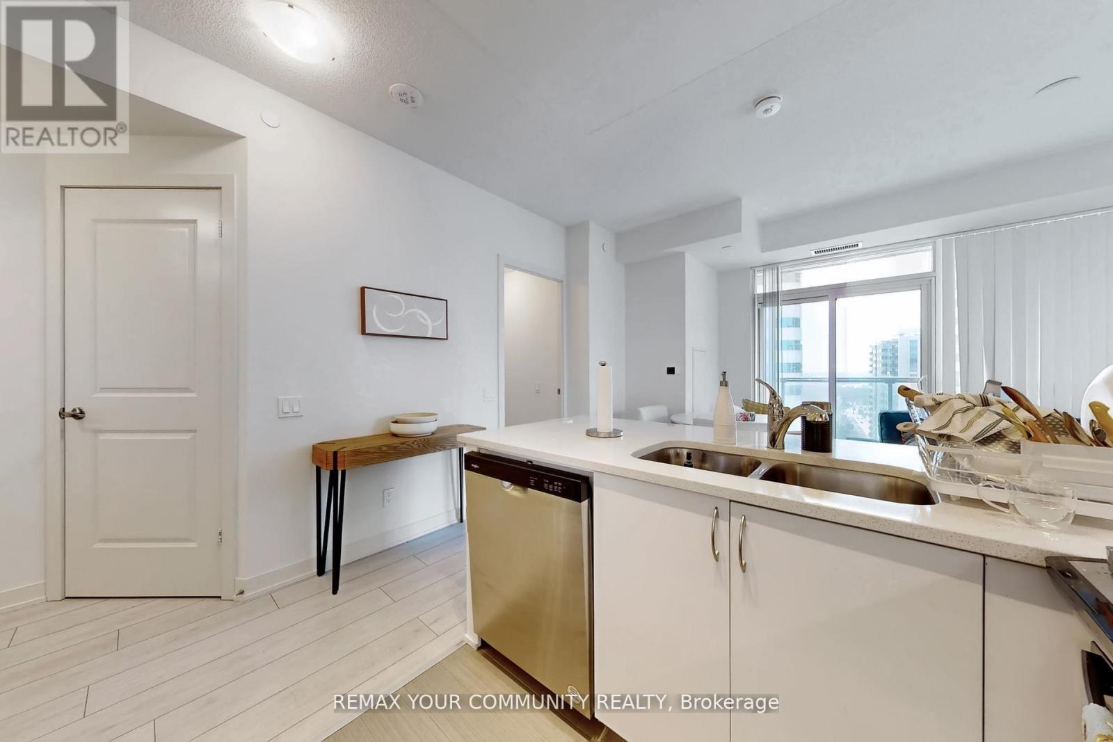 #2117 4955 YONGE STREET - 17