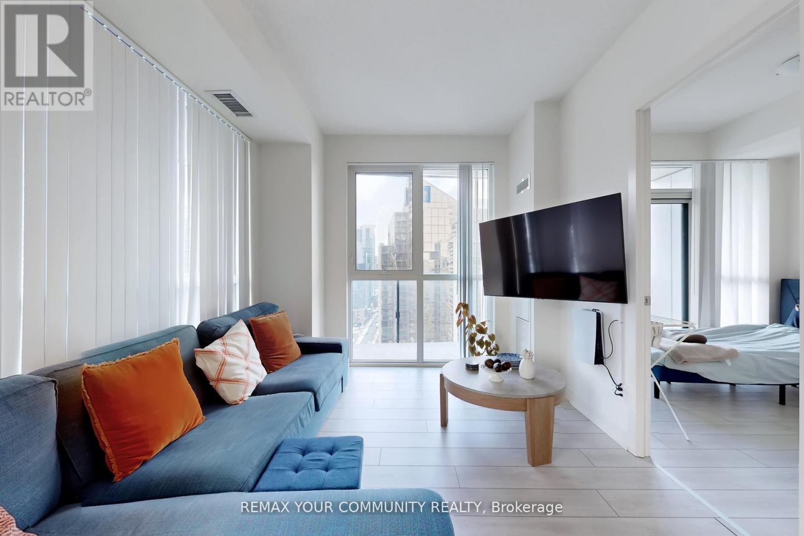 #2117 4955 YONGE STREET - 8