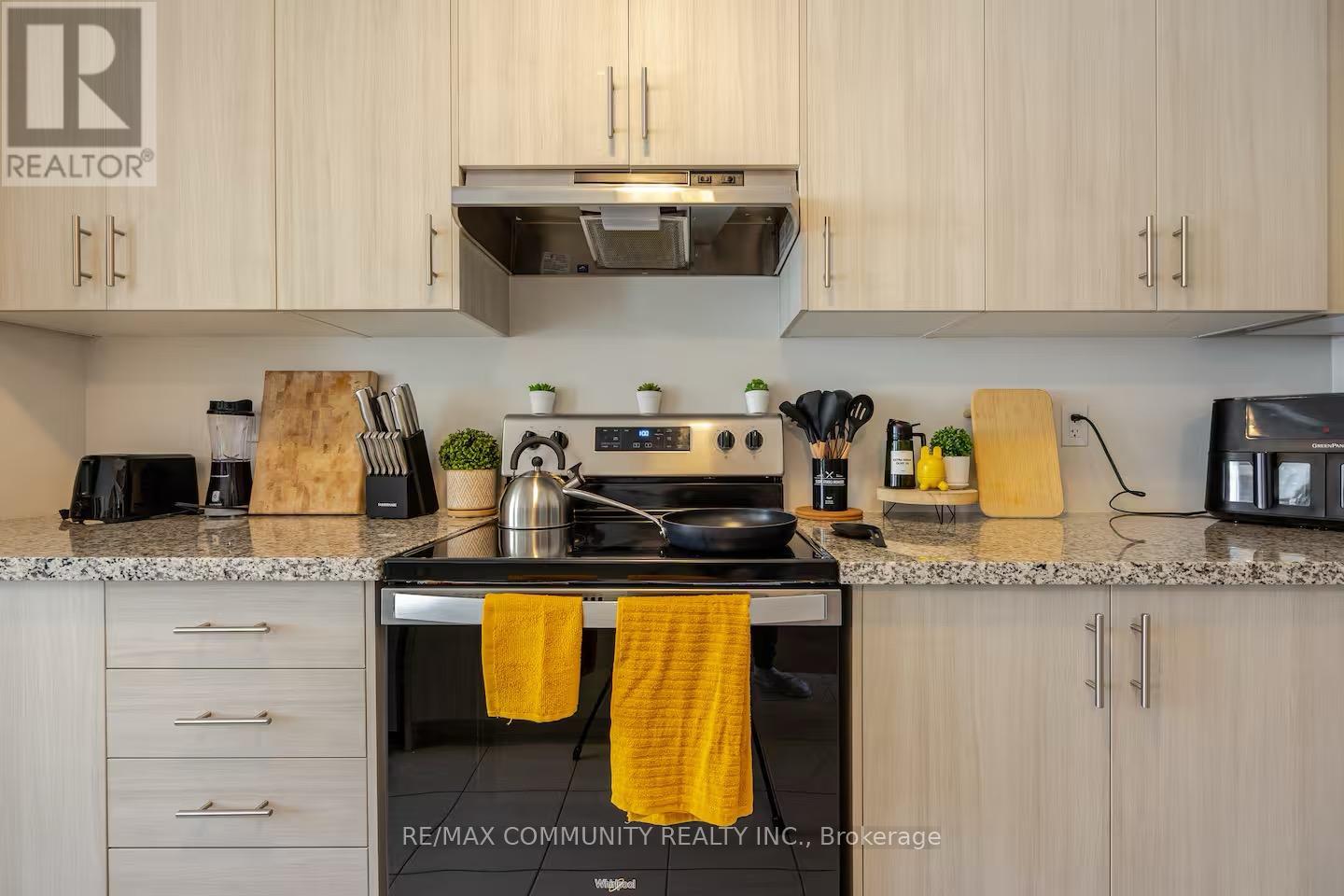 10243 HUNTINGTON ROAD - 16
