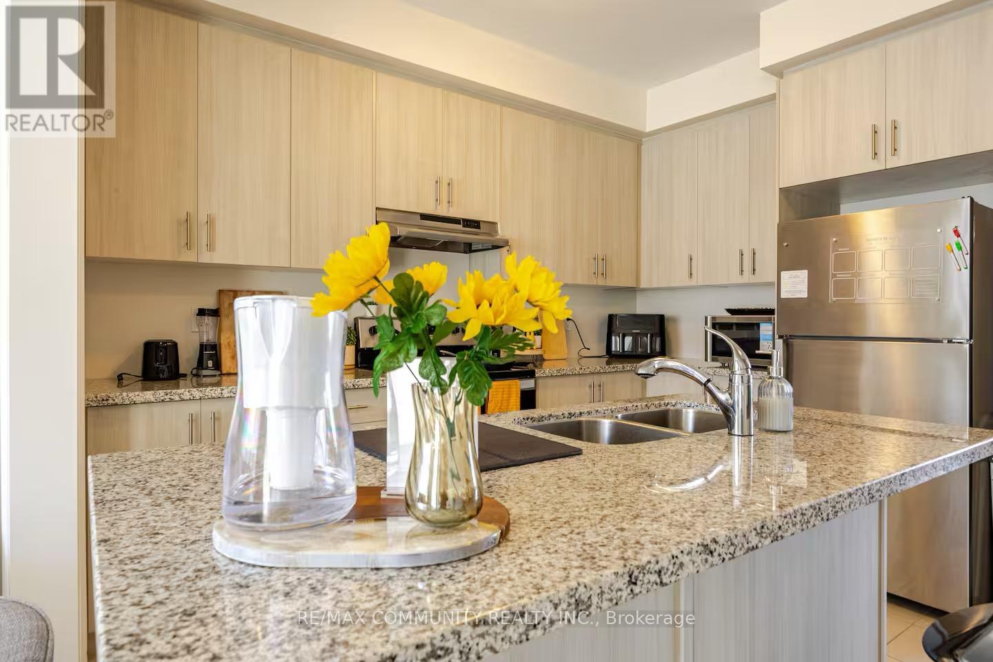 10243 HUNTINGTON ROAD - 17