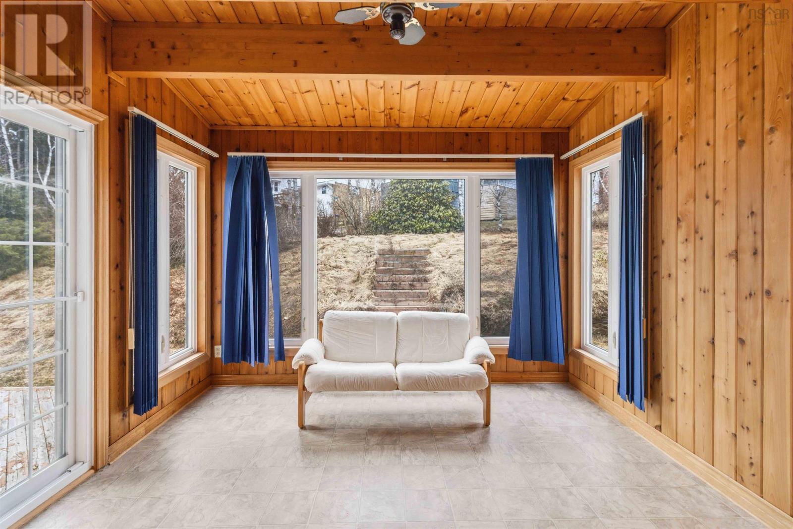 Property 41 of 48 of 46 Delta Drive, Colby Village