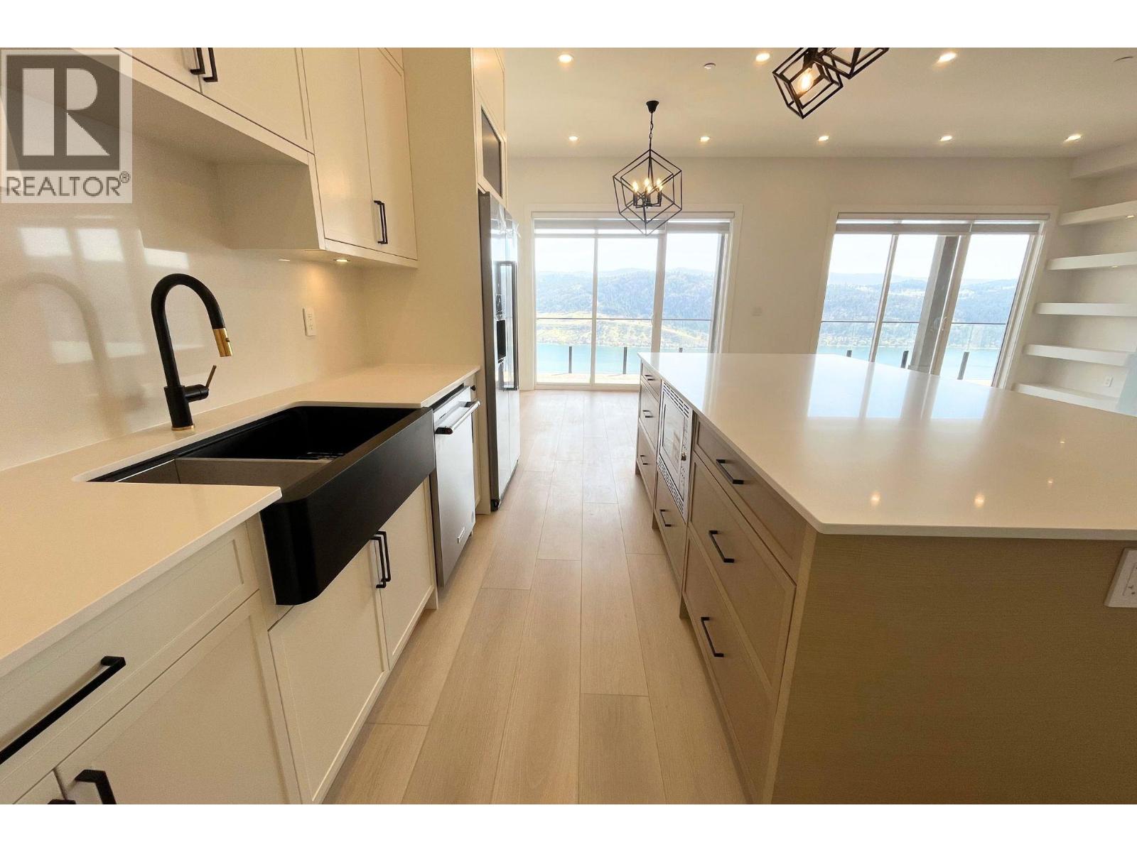  8916 Tavistock Road, Vernon