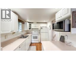 7 21409 Ne Dewdney Trunk Road, Maple Ridge, BC V2X3G5 Photo 9