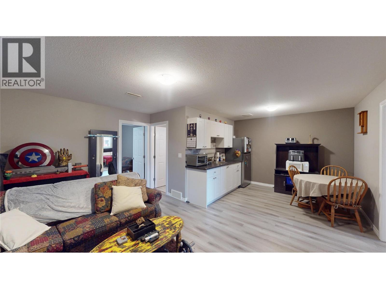 1861 Kelowna Crescent N Unit# A — photo 23