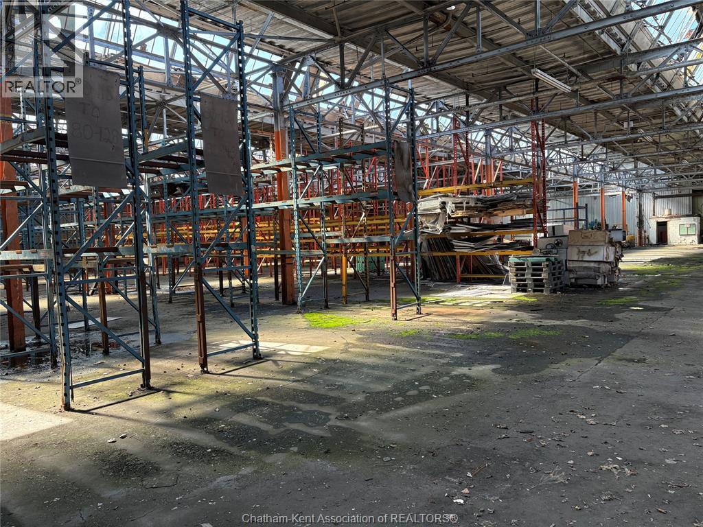 240 RALEIGH STREET — photo 4