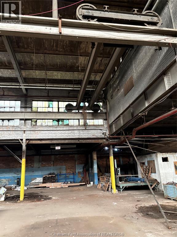 240 RALEIGH STREET — photo 5
