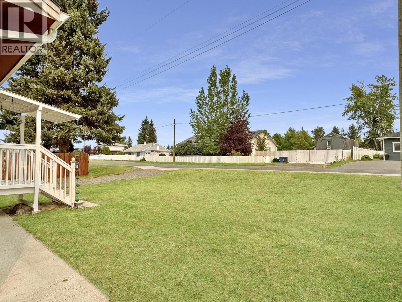 330 CEDAR AVENUE - 2