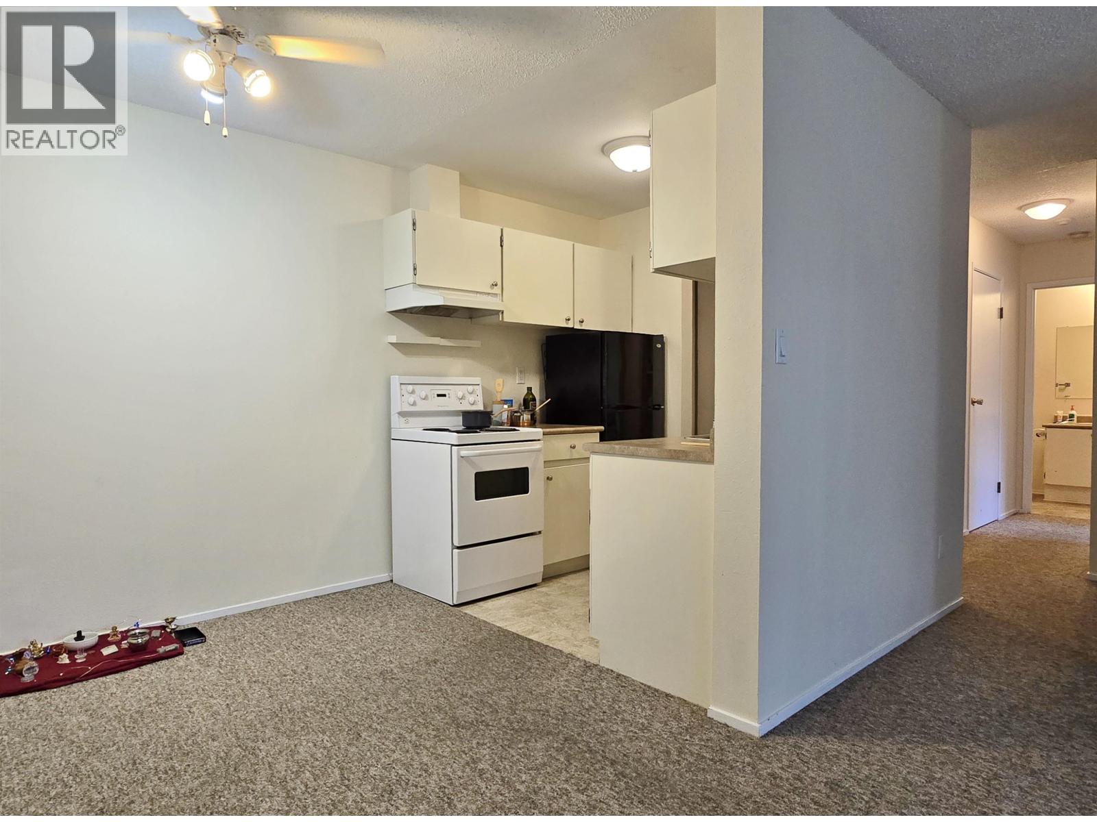 #415 282 N BROADWAY AVENUE - 5