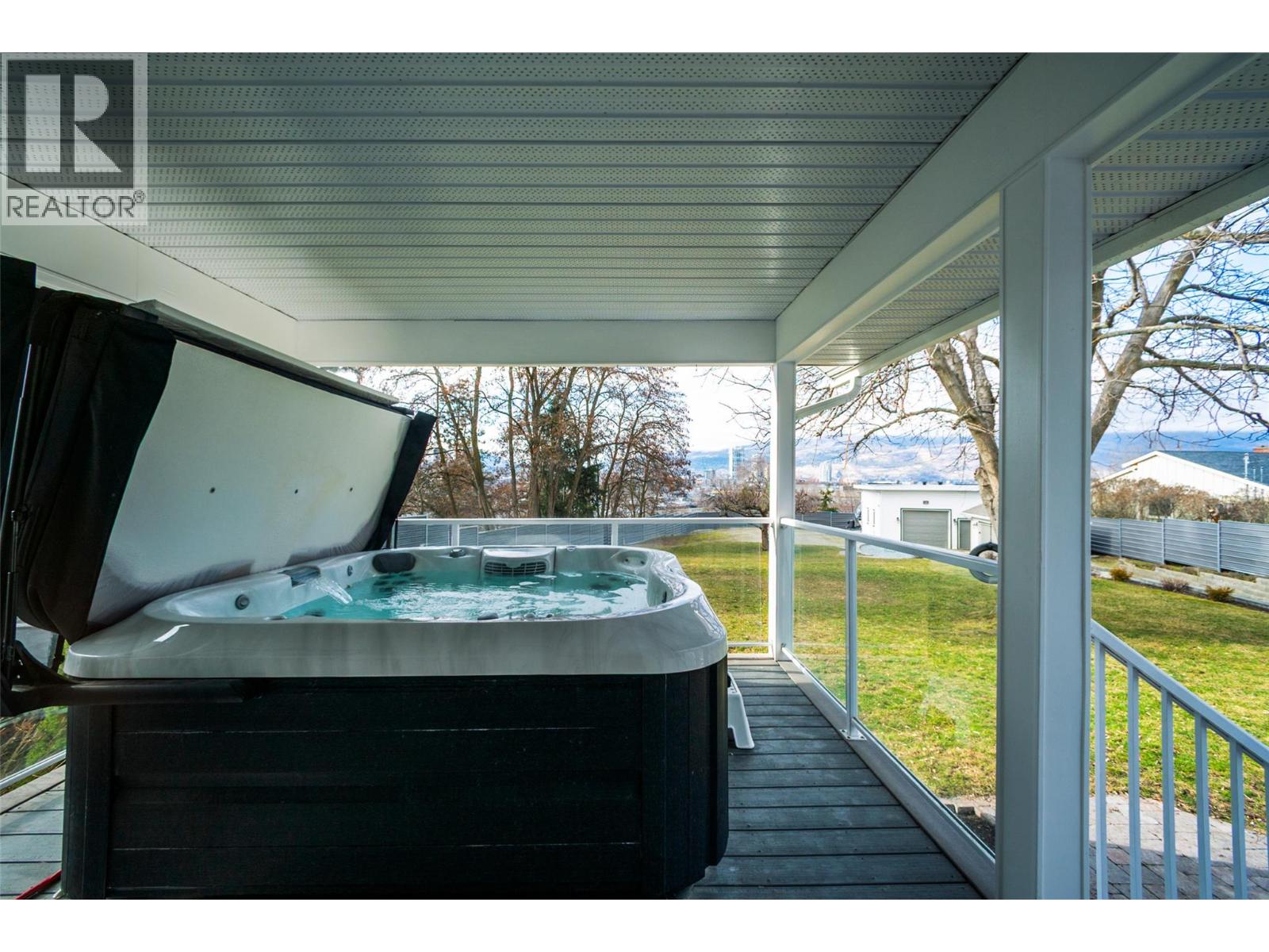 1150 Kelview Street, Kelowna