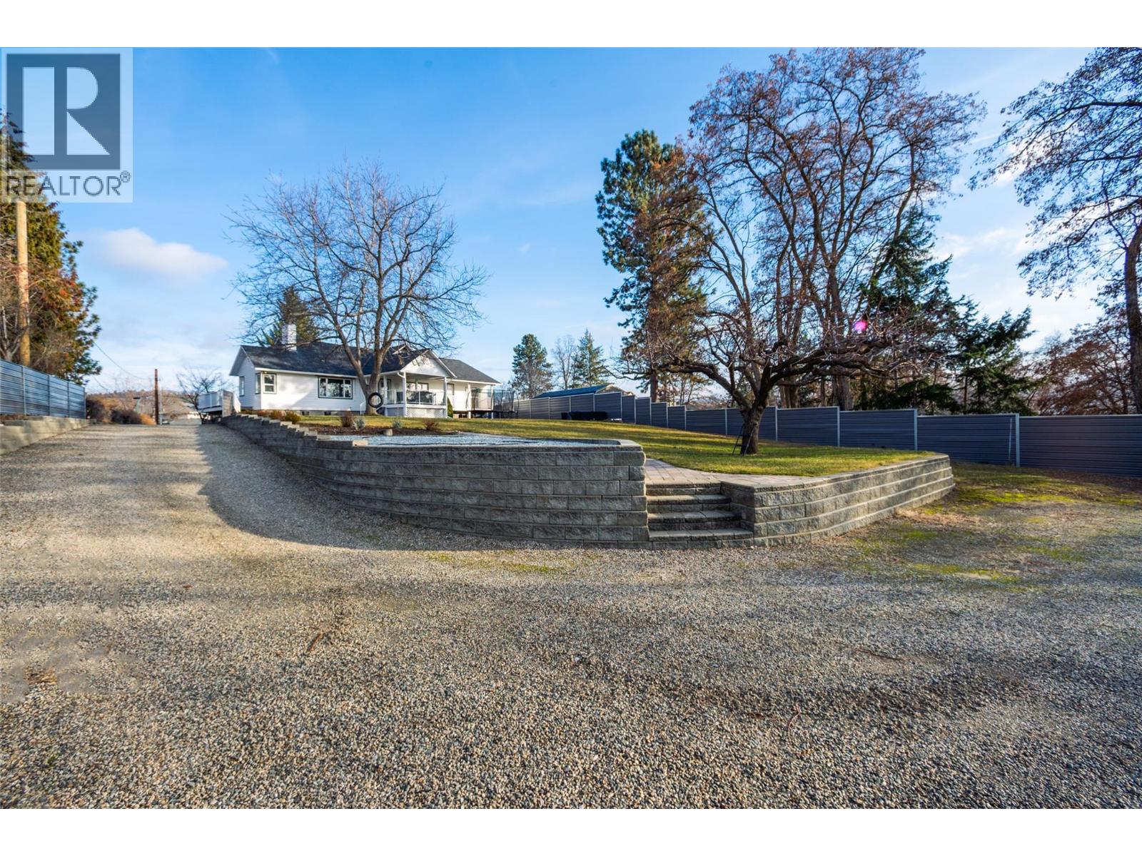 1150 Kelview Street, Kelowna