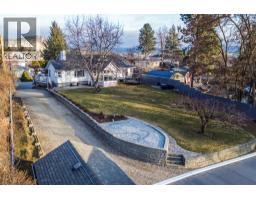  1150 Kelview Street, Kelowna