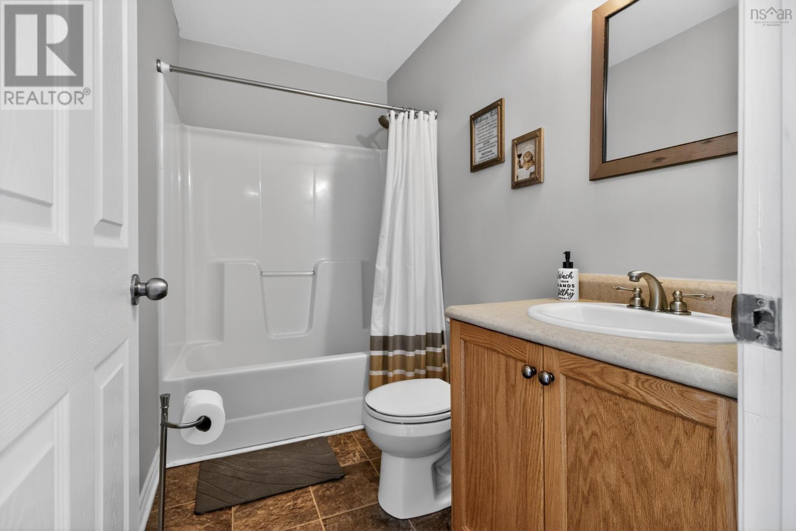 Property 27 of 40 of 73 Atikian Drive