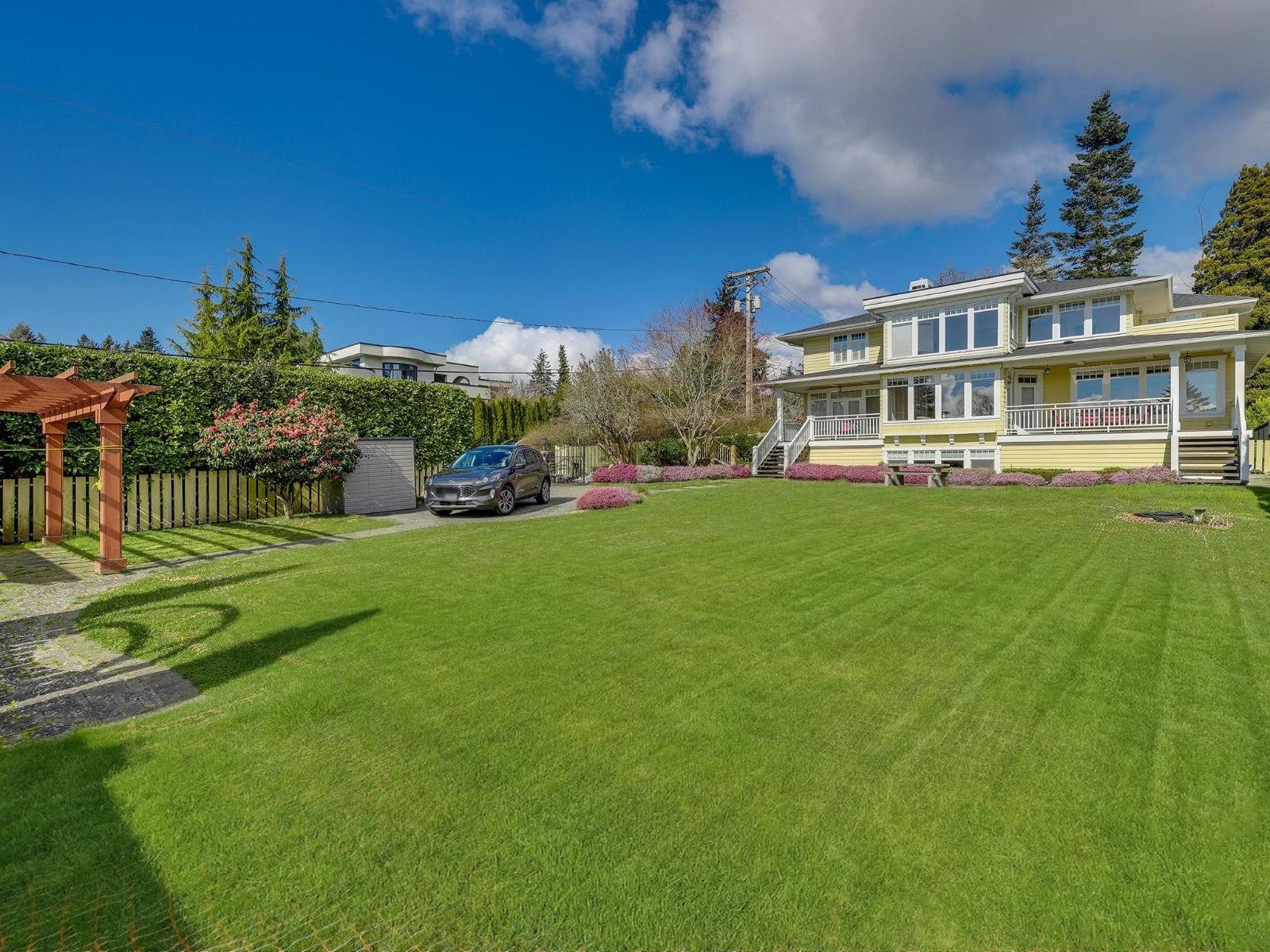 14008 MARINE DRIVE, White Rock