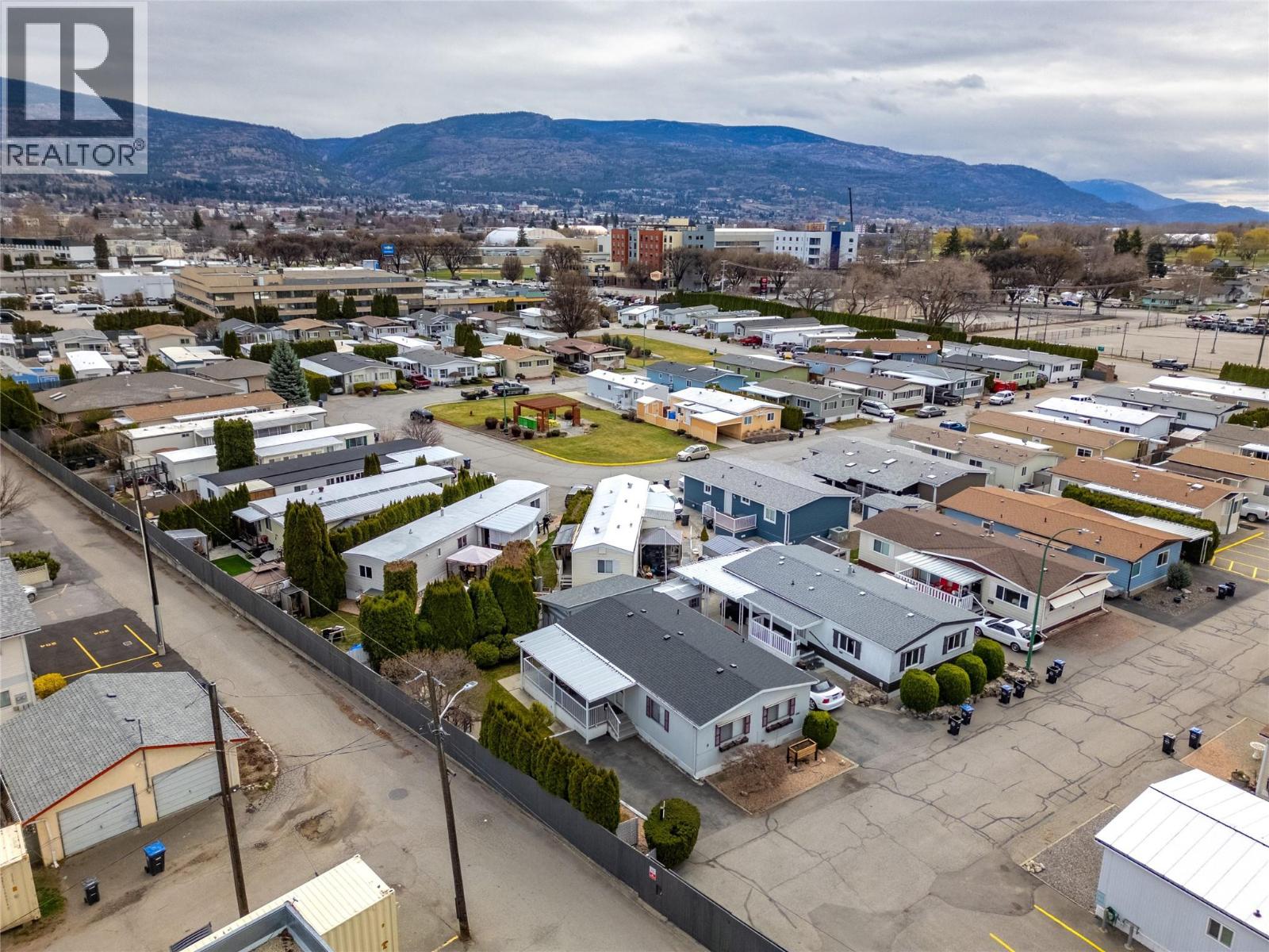 #9 999 Burnaby Avenue Unit# 9 - 38