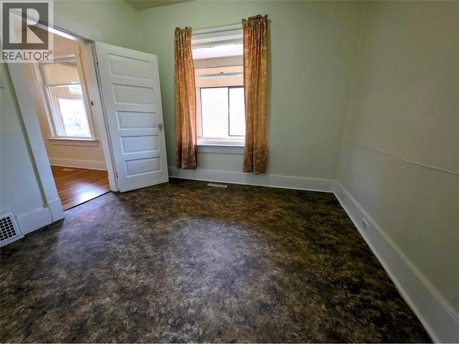 1497 SECOND AVENUE - 8