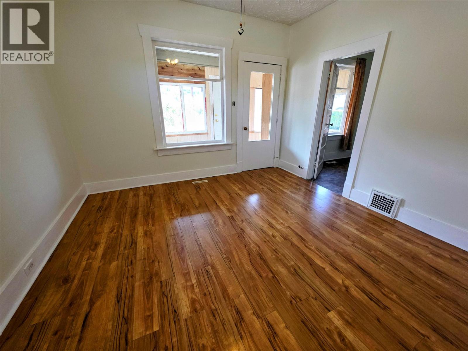 1497 SECOND AVENUE - 7