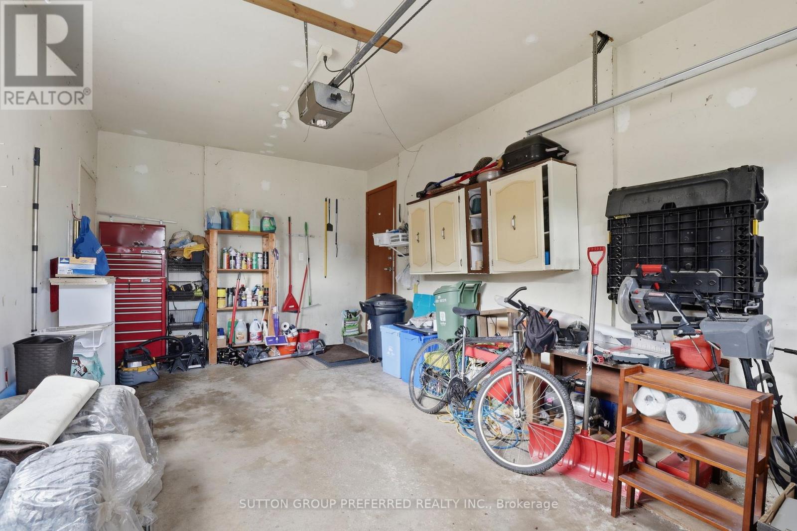 38 ALAYNE CRESCENT Property Photo