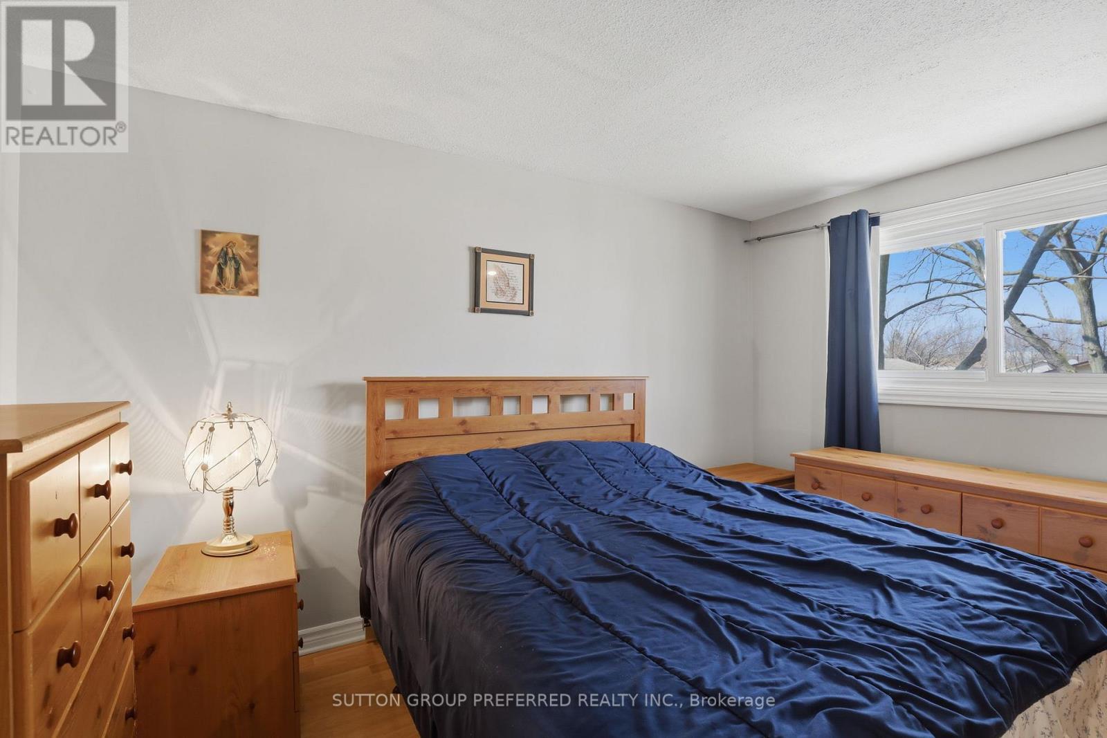 38 ALAYNE CRESCENT Property Photo