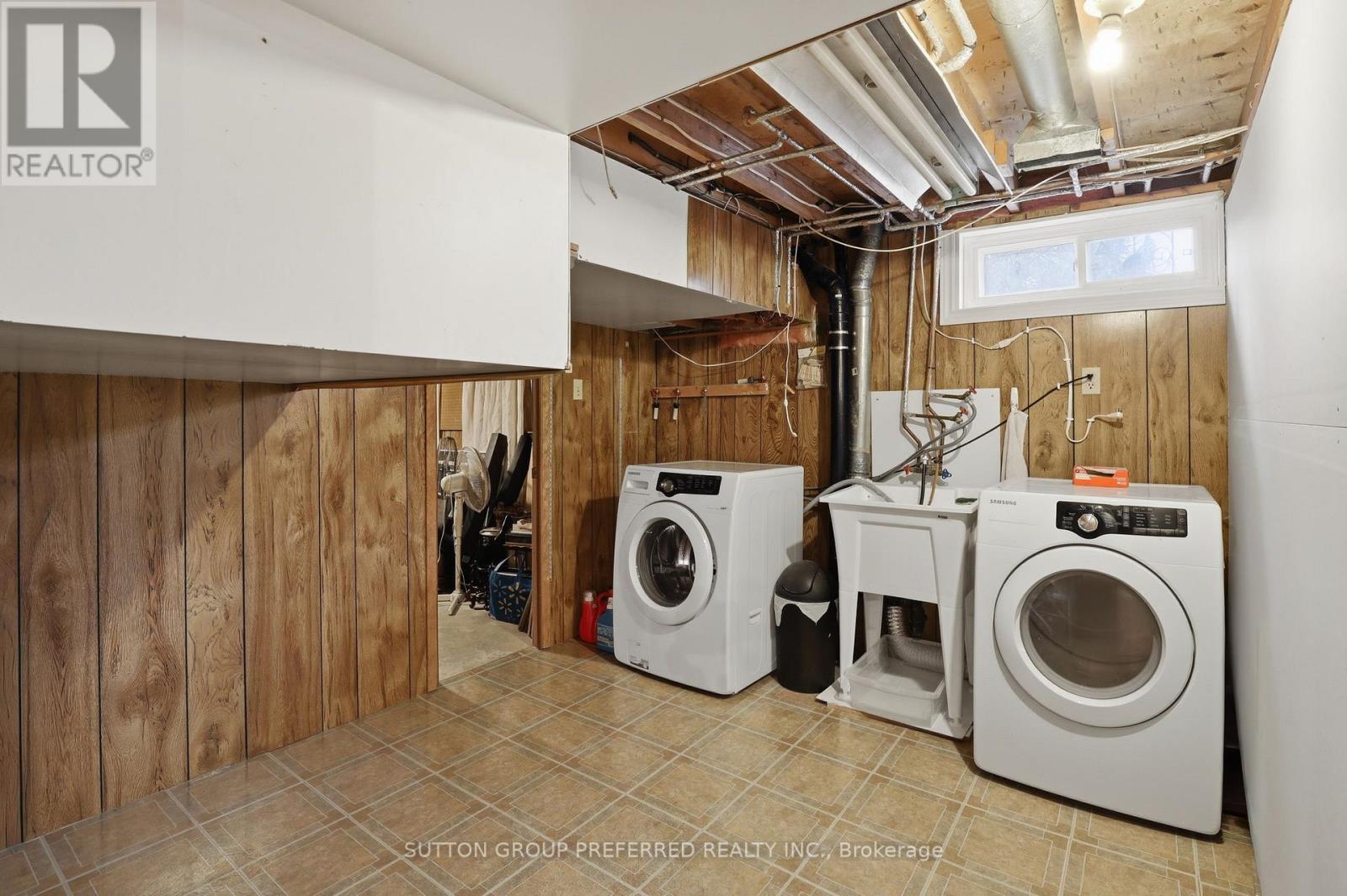 38 ALAYNE CRESCENT Property Photo