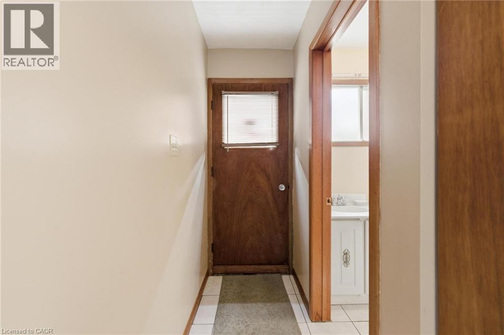 Separate side entrance